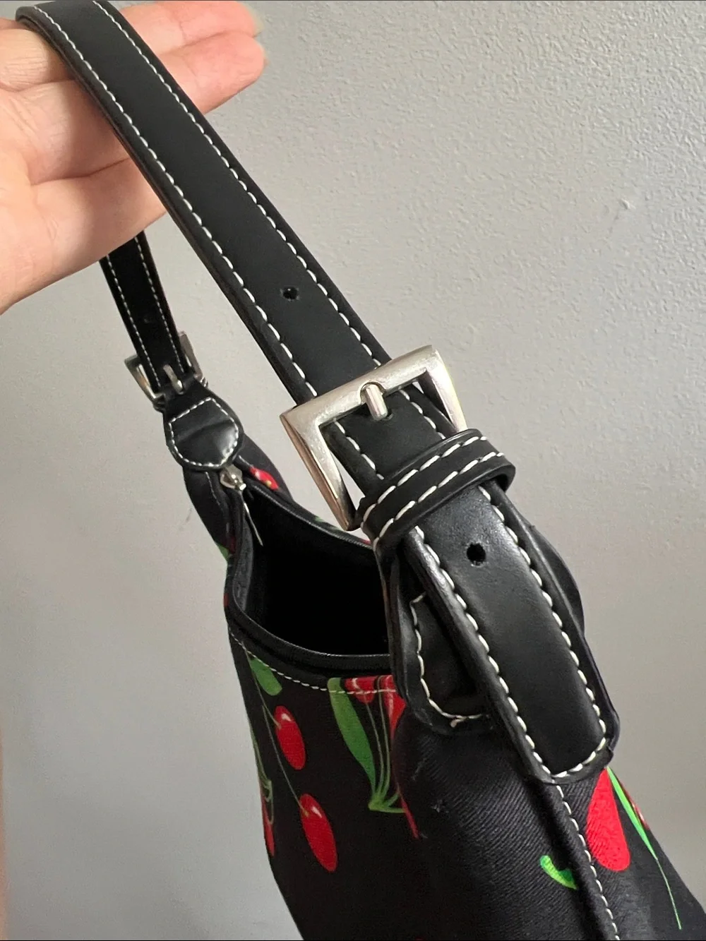 Vintage Kate Spade Cherry Print Mini Shoulder Hand Bag Black Red